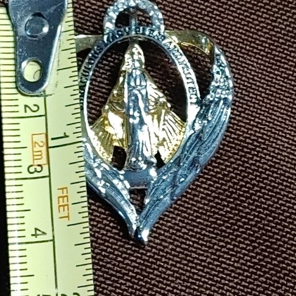Catholic Miraculous Mary Bless And Protect Pendant Gold Tone Silver Tone - Picture 5 of 6